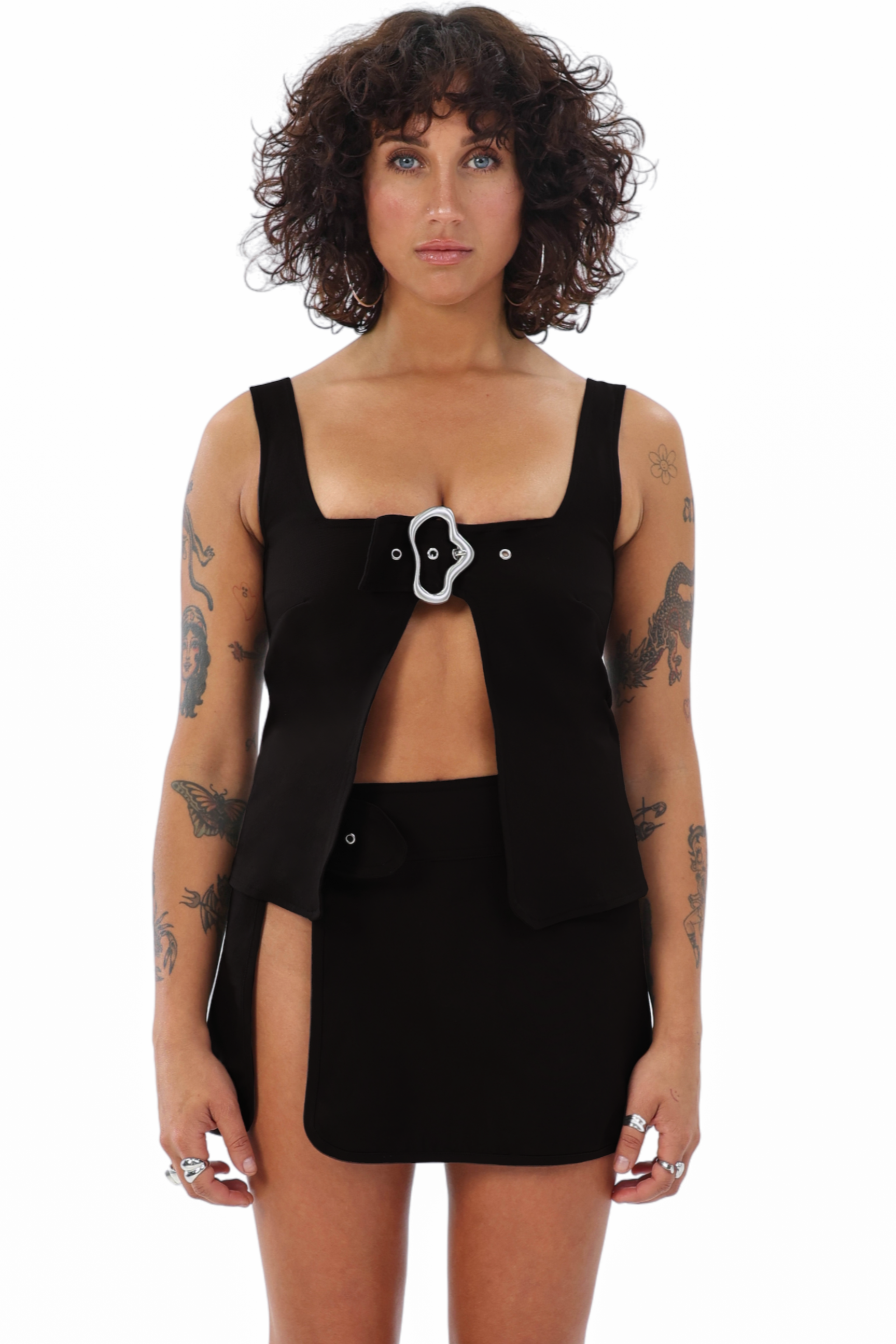 BUCKLE TANK