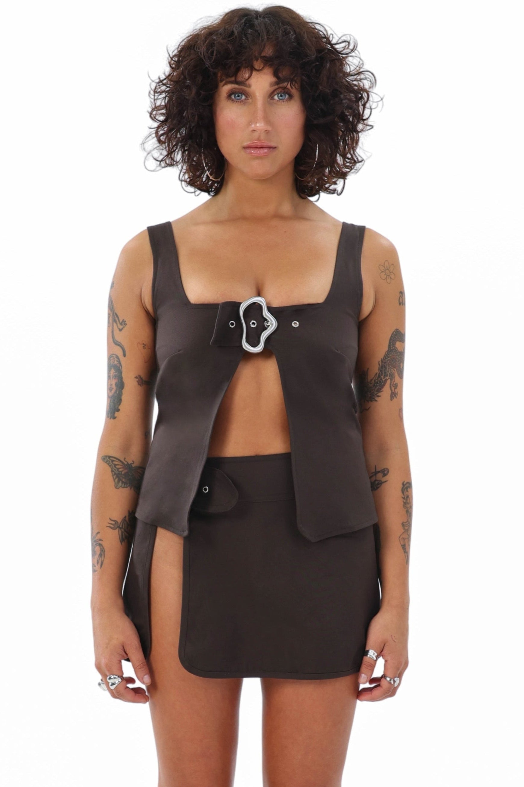 BUCKLE TANK